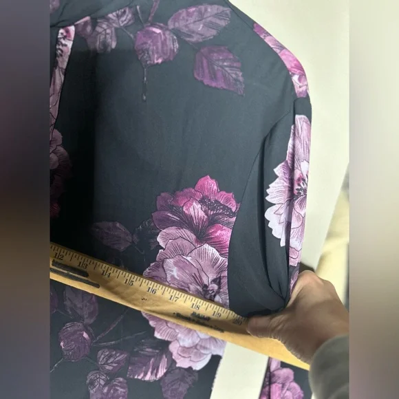 Bow tie blouse - Picture 13 of 13